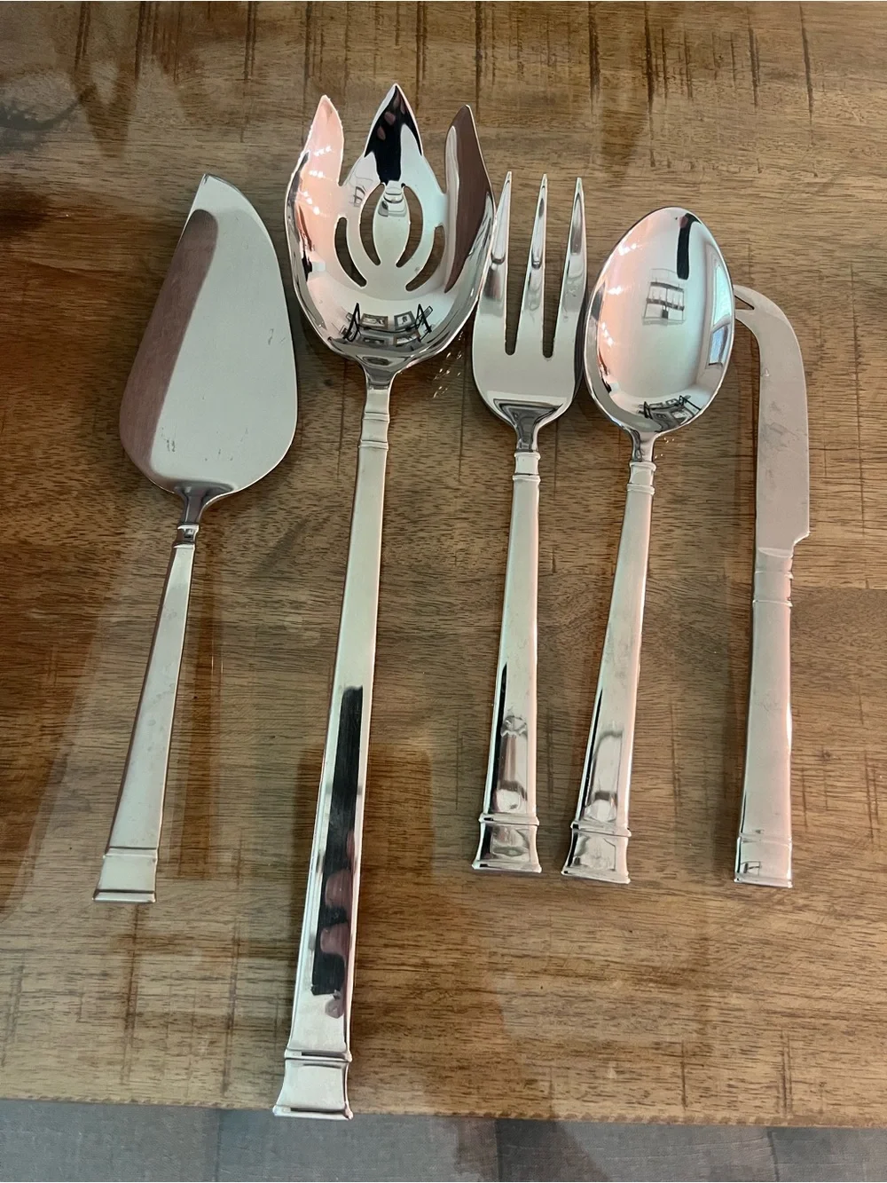 HERITAGE MINT LTD BENTLEY 5 PIECE COMPLETER SET 18/10 STAINLESS SERVING FLATWARE